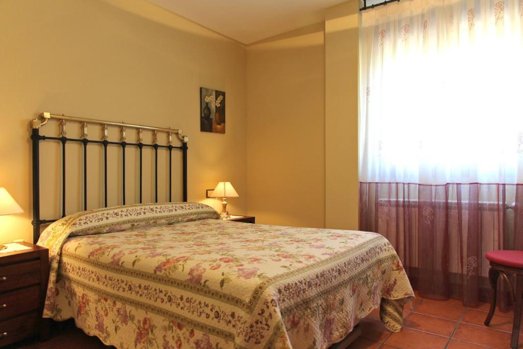 Hotel Los Arrenes De Tarancueña Chambre photo